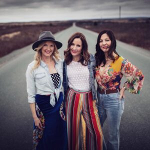 The Ennis Sisters - Harrison Hot Springs